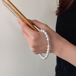 選べる ハンドストラップ 上品 シンプル パールビーズ シルバーゴールド 手首 フォーマル 手元に差がつく 落下防止　スマホアクセサリー 携帯ストラップ 卒入学式 買い物 日常使い おでかけ 再販