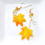 紅葉のピアス