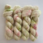 ミルフィーユ  Mohair 420m 50g