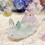 Uo735［メンダコ］宇宙を宿すガラスのウミウシ