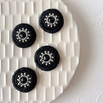 【再販×41】まーんまるビーズ刺繍イヤリング（ブラック）
