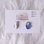 冬に咲くミニチューリップ＊バロックパール風×上品アシンメトリーピアス／イヤリング　サージカルステンレス　金属アレルギー対応　透明感アクセサリー　
