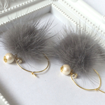 ミンクファーとコットンパール＊冬のピアス＊グレー