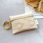 【インド刺繍リボン】ハンドメイド　カラビナ　ポーチ　レザー　ファスナー