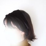 新作*秋冬　防寒用にも　艶感が上品なベロアゆるターバン　黒　**ヘアバンド　耳までかぶせてほっこり