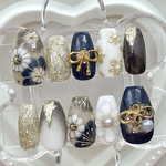 和柄ネイルチップ 振袖 袴 着物 成人式 前撮り ネイビー 淡色ネイル ニュアンスネイル ネイルチップ 韓国ネイル ワンホンネイル 花柄ネイル リボンネイル 紺色 