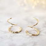 重ね付けに見える　極小　フープピアス（8mm）（ゴールド/シルバー  ）　つけっぱなし　メンズ　ピアス　重ね付け　セカンドピアス　プチギフト　金属アレルギー対応　シンプル　冬　年末年始　リング　華奢