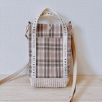 ポケットいっぱいスマホポシェット　ショルダー　チェック　ベージュ　ブラウン　韓国生地　ヌビ　秋冬　ギフト　クリスマス