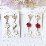 New✧︎《全2色》 ジルコニアリボン 薔薇と花びら ピアス/イヤリング