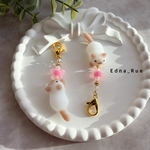 もふっとマット🌟ミルクティーなシャム猫ちゃんチャーム🐱/レジン/星/フロスト