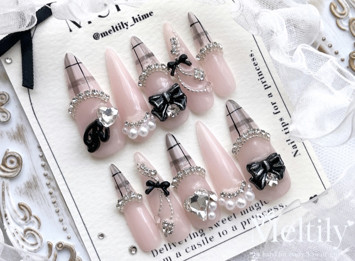 イニシャル or 名前 - ネイルチップの人気通販 | minne byGMOペパボ