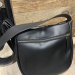 SALE品、Lサイズ、ブラック撥水レザーショルダー