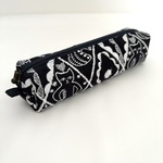 ミナペルホネン  symphony のボックスペンポーチ