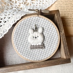 【1点限定】そぽうさチャーム/チェックver.(グレーブラウン)