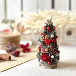 🎄 表も裏もない！どちら向きでも可愛い＊木の実たっぷりミニクリスマスツリー