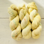 手染め毛糸◯東欧ノスタルジア◯チェスキークロムロフの黄色い家(merino80)ソックヤーン