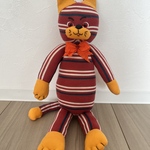 ウクライナ出身ソフィアのハンドメイド人形　座りネコ