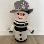 ウクライナ出身ソフィアのハンドメイド人形　雪だるま