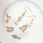音符🎵 オシャレピアス。