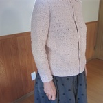 襟付き桜色カーディガン
