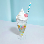 きらめくキャンディゼリーのクリームソーダ　撮影小物　❤︎ベビー＆お子さまサイズ❤︎　フェイクスイーツ