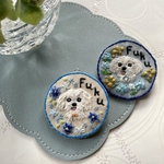 受注🌟うちの子オーダー名前入り手刺繍ブローチ
