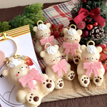 KUMAホワイトチョコケーキキーリング🍰🧸