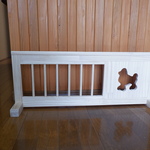 わんちゃんゲート　パイン材　わんちゃんくりぬき　横幅　76㎝　無塗装　①