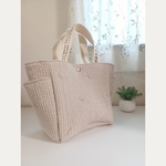 リボン刺繍のヌビトートバッグ／ベージュ／サイドポケット付き