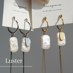 《上品×華やか》淡水パール×揺れるチェーンのフープピアス／イヤリング（アレルギー対応）揺れる　結婚式　二次会　フォトウエディング　フォーマル　入園式　入学式　卒園式　卒業式　チタン