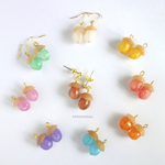 小さなどんぐり ピアス·イヤリング