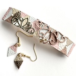 ダイヤのモザイクバレッタとピアスのセット  アフタヌーンティー ウエディング 花 アリス 姫系 韓国 ピンクベージュ ゴールド ビーズ 発表会 レース パール アンティーク インド刺繍 マトラッセ 夢