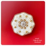 White Winter 〜Coup de Coeur〜ビーズ刺繍ブローチ