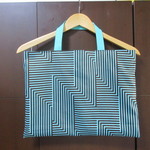 ＳＡＬＥ　絵本レッスンバッグ(幾何学チョコミントA）