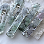 【 ヘアクリップ 】 どれが届くかお楽しみ ♡ 透き通る水面 と 紫陽花 ランダム ヘアクリップ シルバー