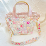 【在庫限定価格＊送料込み】パッチワーク♡キルティングフリルバッグ♡ショルダーストラップ付き♡輸入リバティ生地使用