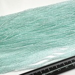 KB215 極小 ミンドグリーン 2mm 2本入り 1連約36cm ガラス ビーズ ボタンカット クリスタル 手芸材料