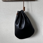  ■ Moon Drop Leather レザーショルダー 巾着バック■