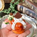 サントノーレ　ケーキ　キャラメル　バックチャーム☆フェイクスイーツ☆サントノレ☆食品サンプル☆シュークリーム☆クレイケーキ