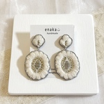 【インド刺繍リボンのトリミングピアス】スノージュエル💎