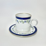 ブルーバンドのスミレのコーヒーカップ
