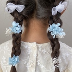 卒園式　入学式　水色　白　アイボリー　ブルー　ドライフラワー　ヘアアクセサリー　かすみそう　リボン　髪飾り　キッズ　結婚式　誕生日　ヘッドドレス　白　行事　子ども　リングガール　シンデレラ　アナ雪
