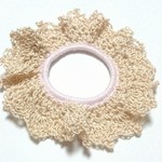レース編みのシュシュC