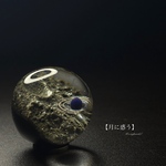 【月に惑う】直径25mm