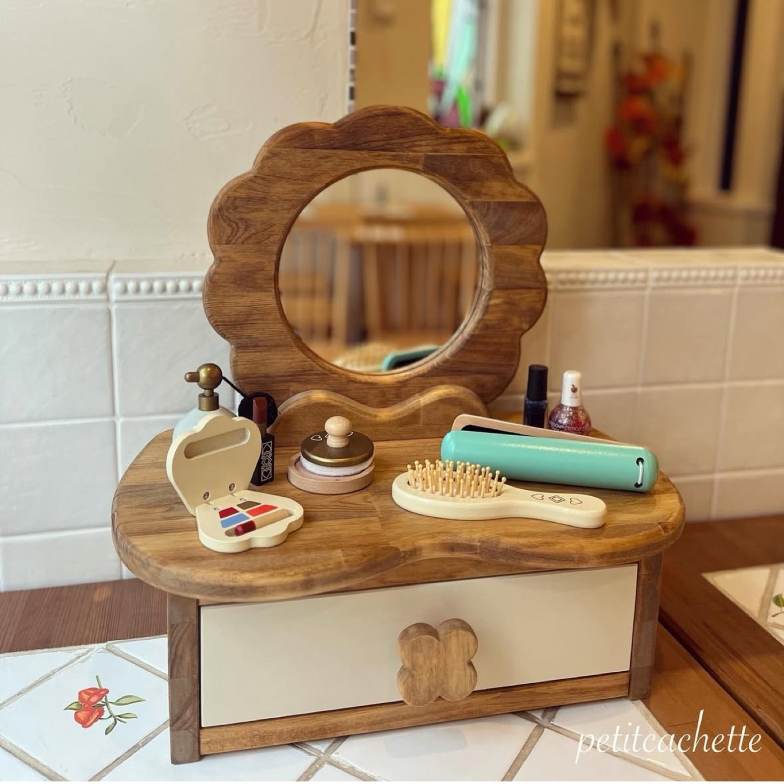 キッズドレッサー(脚付きタイプ) - petitcachette | minne byGMOペパボ