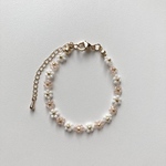 ビーズブレスレット　お花　ビーズアクセサリー　no.4