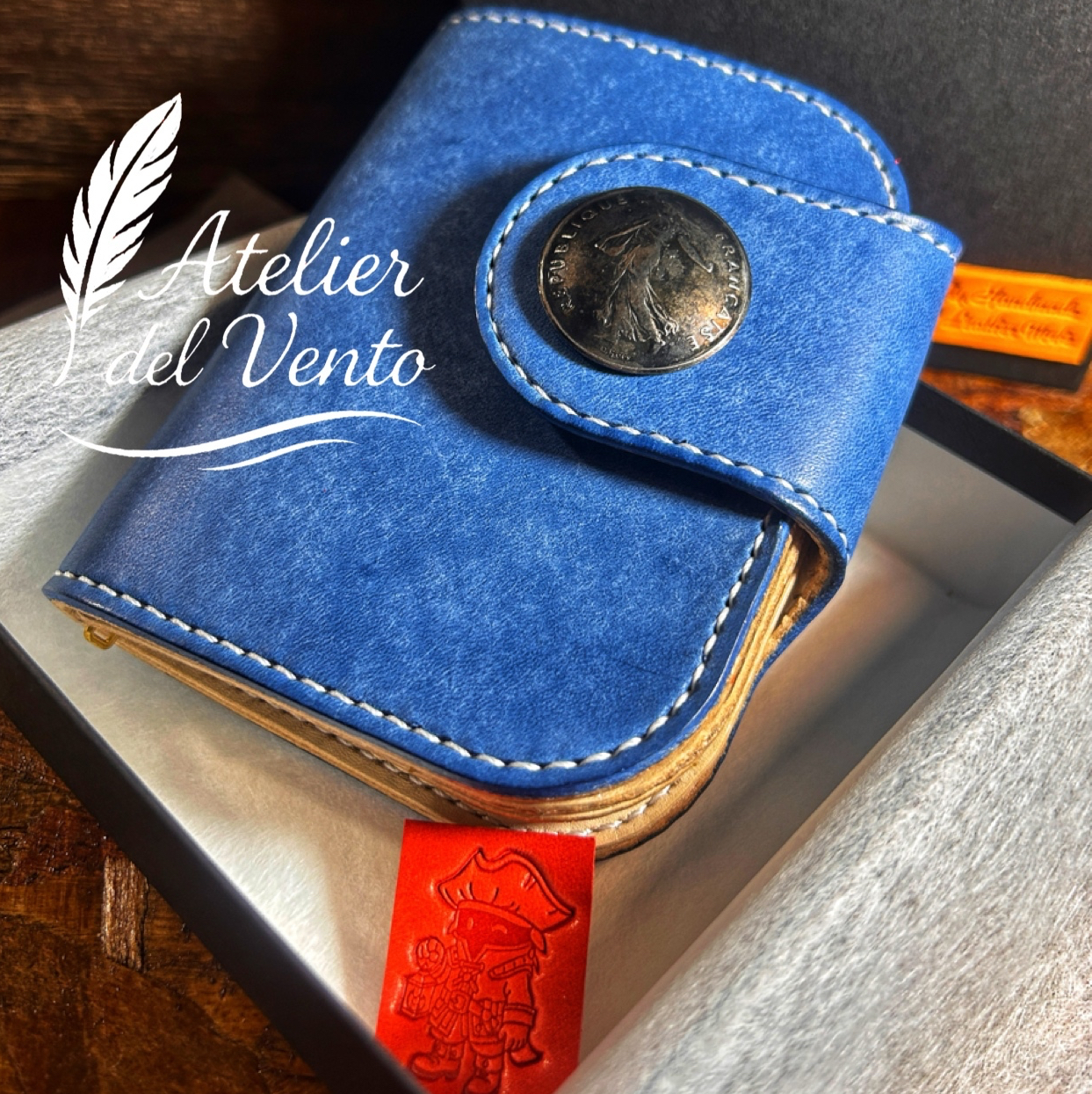 新品 本革 イタリア製マルゴーレザーウォレット 総手縫い 真鍮起こし