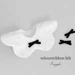 《名入れ無料46色》white veloursribbon bib ／ホワイト×ベロアリボン　もくもくスタイ　360 ベロアリボン　ブラック　ベビースタイ　出産祝い ベビースタイ　よだれかけ　女の子