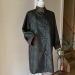 ⭐︎SALE￥2000off⭐︎未使用の鹿児島県産大島紬の反物から作ったラグランスリーブの合わせコート　着物リメイク　大島紬　裏付き