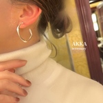 Mat silver twist hoop earring マットシルバー　ツイスト　フープイヤリング　フープピアス　金属アレルギー　ピアスに見える　シンプル